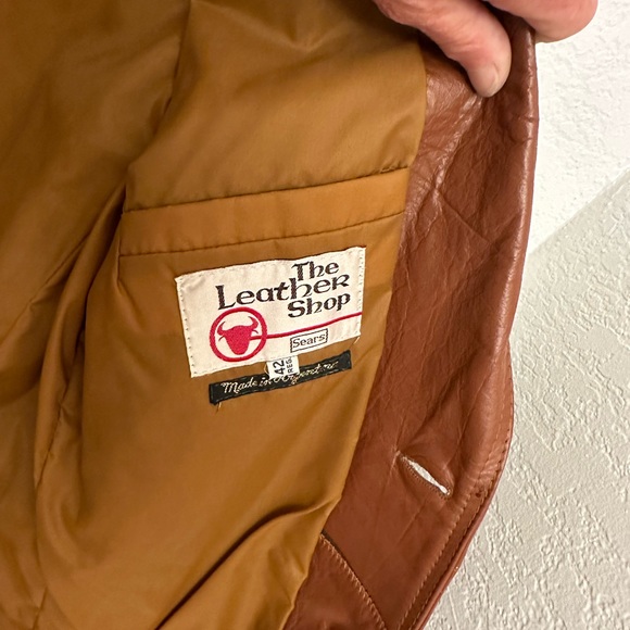 Vintage 1970’s Sears “The Leather Shop” Cognac Leather Blazer in a 42R - Picture 4 of 10